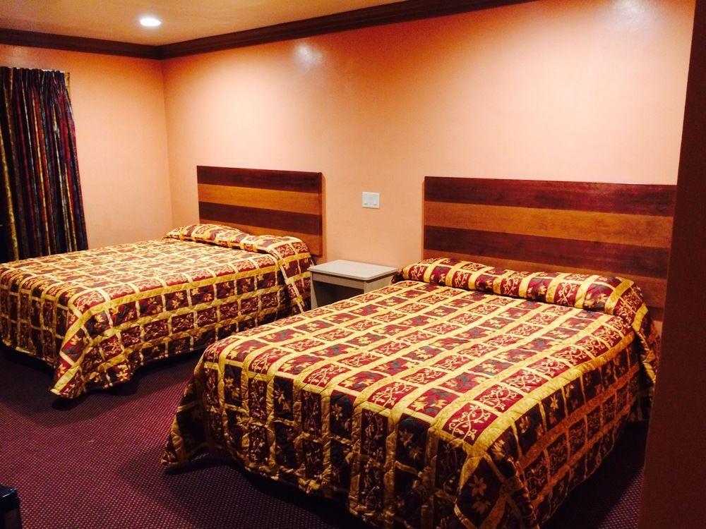 Relax Inn Los Angeles Exterior photo